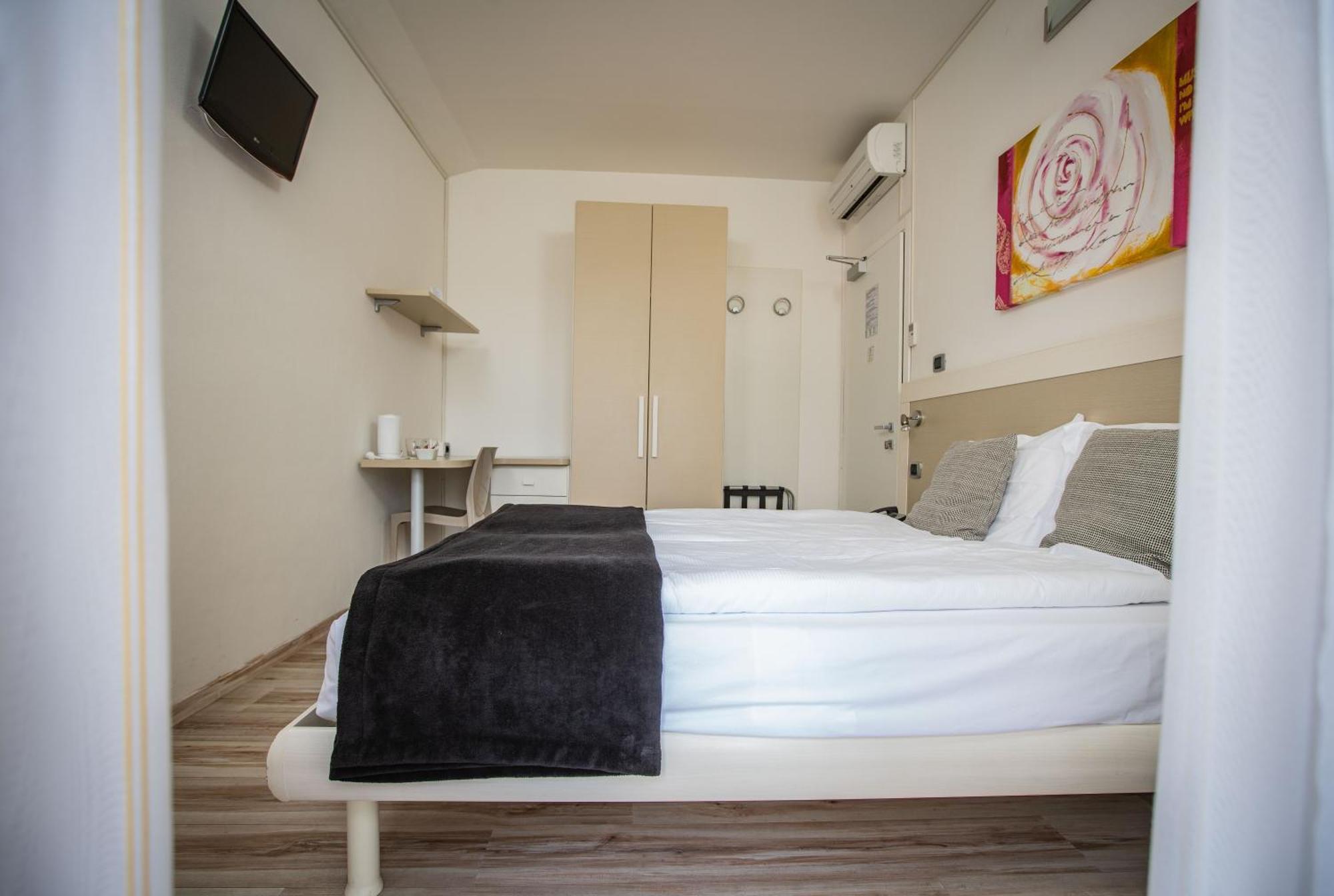 Hotel Villa Alberta Nago Εξωτερικό φωτογραφία