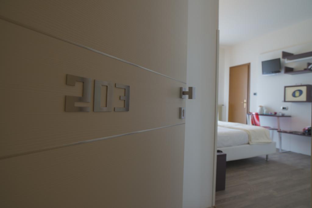 Hotel Villa Alberta Nago Εξωτερικό φωτογραφία